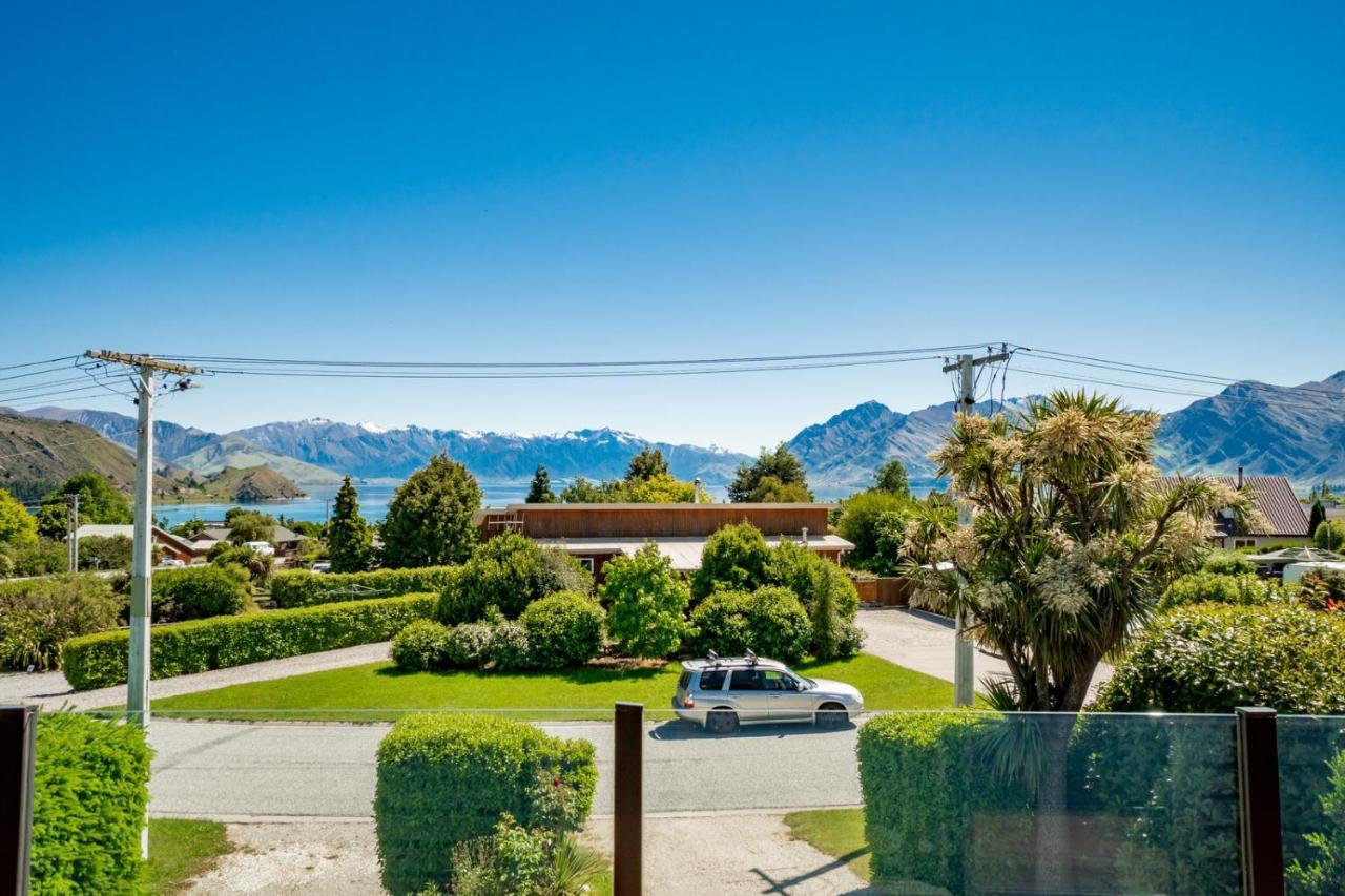 Views On Parry - Lake Hawea Holiday Home Kültér fotó