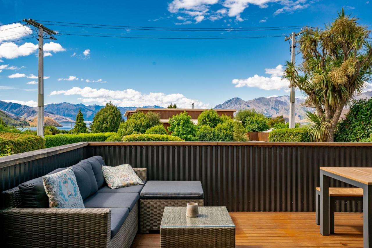 Views On Parry - Lake Hawea Holiday Home Kültér fotó